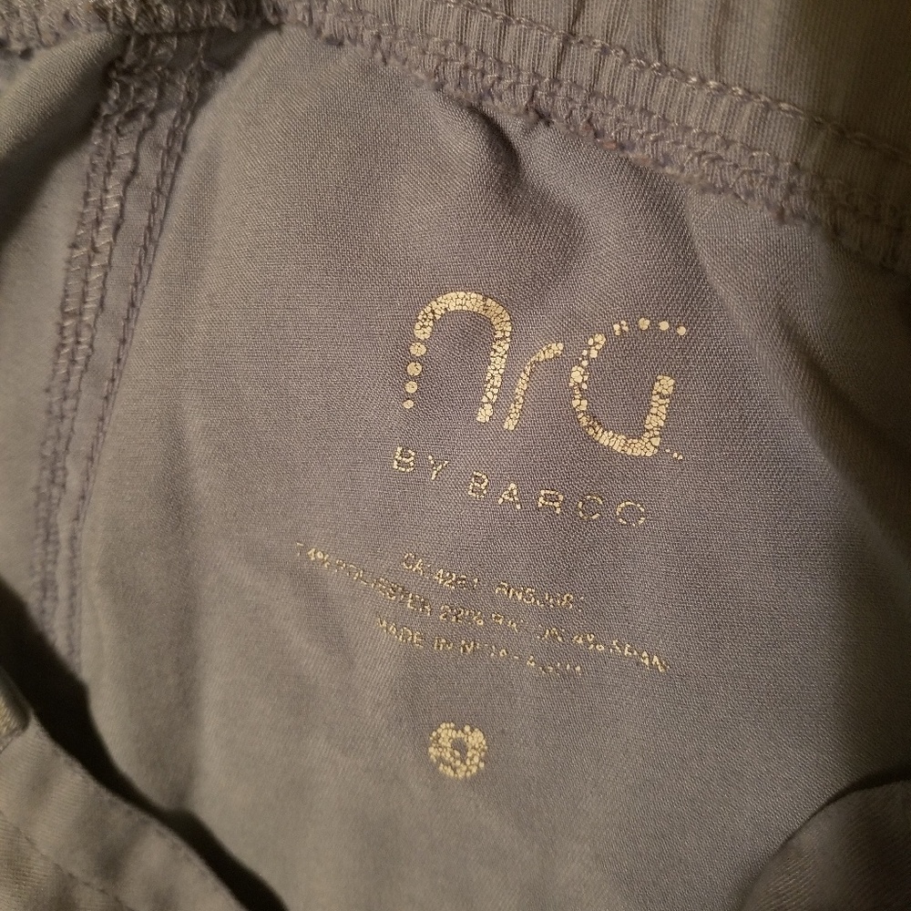 NRG by Barco scrub pants - Picture 3 of 4